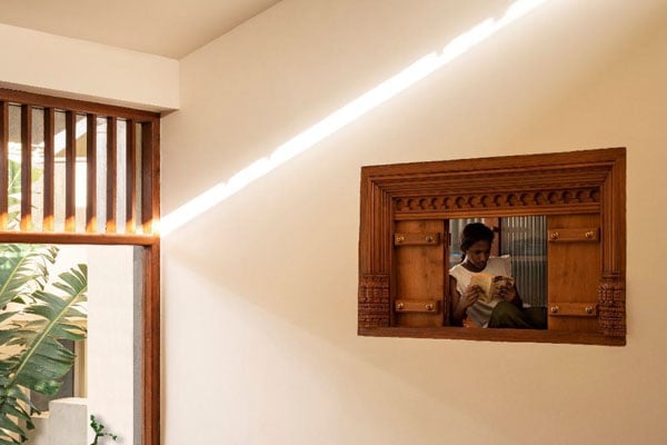 Chettinad balconette