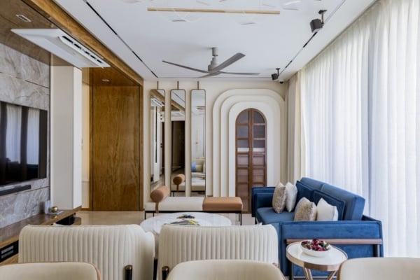 Framed-Elongated-Mirrors