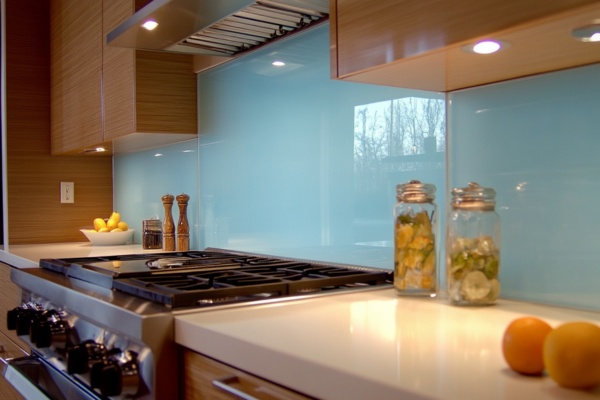 Light Colours for Small Kitchen Interior Design