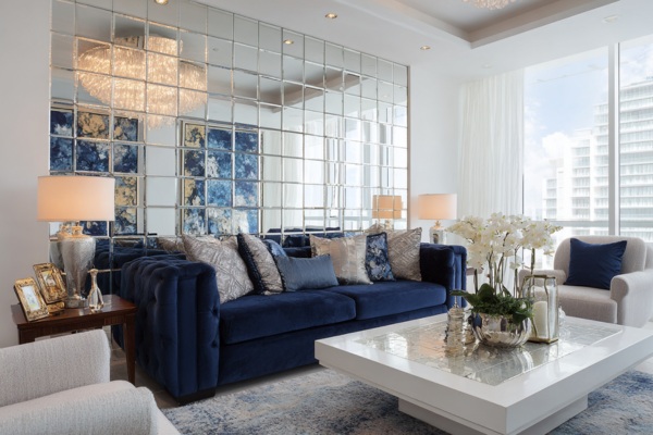 Mirrored Panels Amplify Space, Light