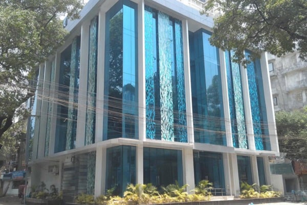 Solar-Control glass strikes a balance between function and aesthetics.