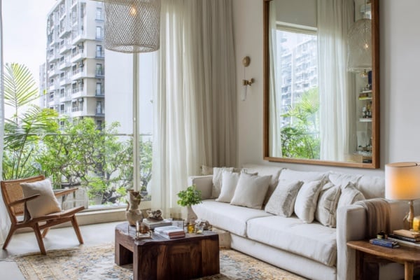 oversized mirrors reflect light and views.