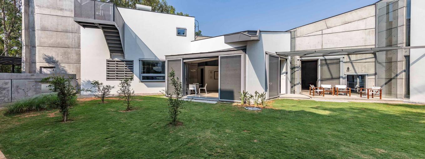 Mathew and Ghosh Architects