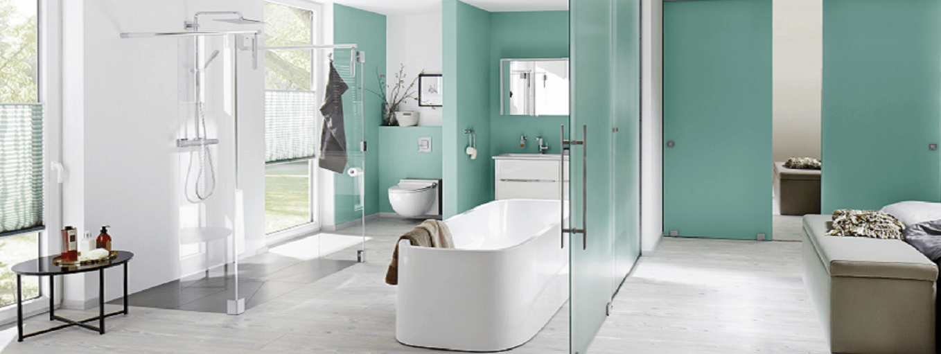 Modern open plan bathroom